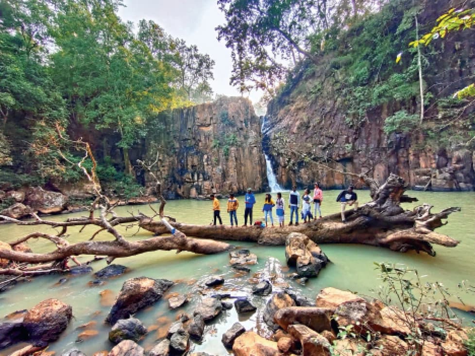 Mainpat – Chhattisgarh’s Mini Tibet on a Misty Plateau