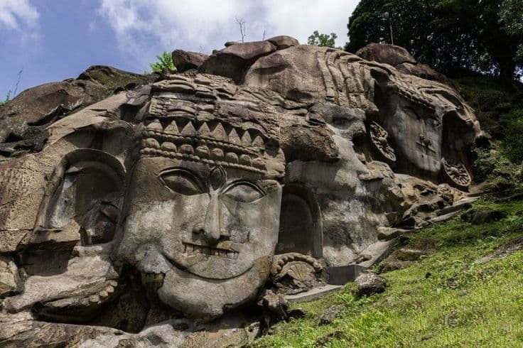 Unakoti – The Mountain of a Million Legends