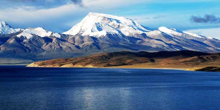 Lake Manasarovar – Stillness in Its Purest Form